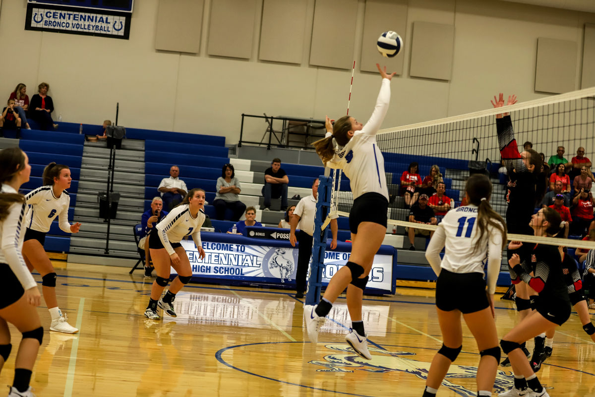 Centennial VB vs Sandy Creek (16).jpg